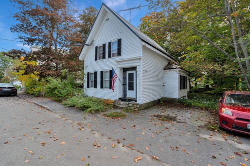 13 High St, Brunswick, ME, 04011-1909 | Card Image