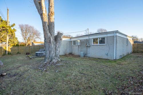 13657 Jenny Drive, Warren, MI, 48088 | Card Image