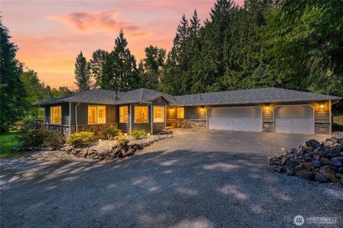 3809 234th St Ne, Arlington, WA, 98223-9050 | Card Image