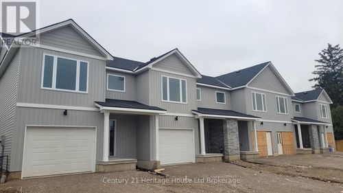 54 Park Row, Woodstock (Woodstock - South), ON, N4S1V8 | Card Image
