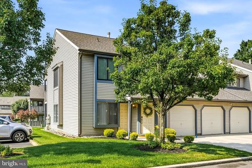 905 Chesterwood Ct, MARLTON, NJ, 08053-3416 | Card Image
