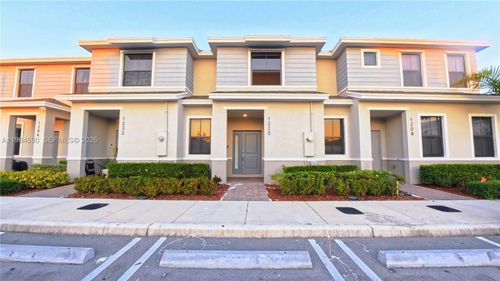1220 Ne 5th Ct, Florida City, FL, 33034-3435 | Card Image