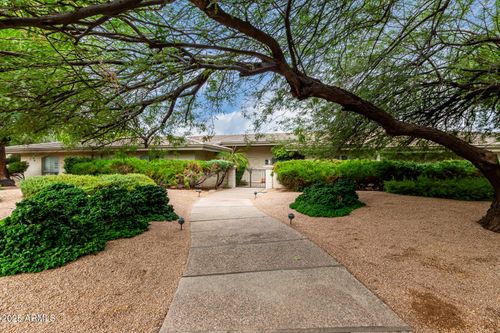 6516 E Maverick Rd, Paradise Valley, AZ, 85253-2647 | Card Image