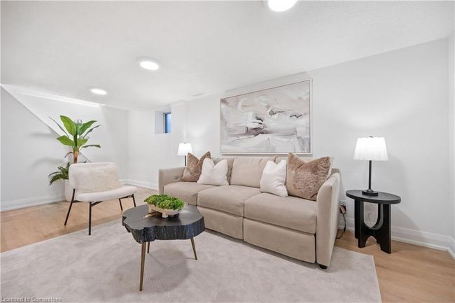 34 Holley Ave, House other with 4 bedrooms, 2 bathrooms and 4 parking in York ON | Image 25