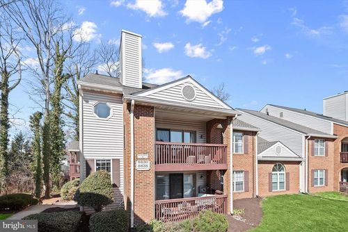 8830 Tanglewood Ln, MANASSAS, VA, 20110-3846 | Card Image