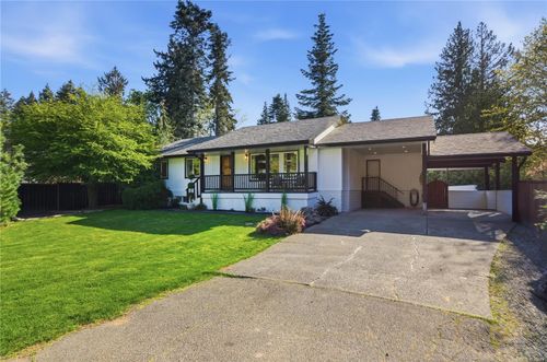 1025 Maple Lane Dr, Parksville, BC, V9P1T3 | Card Image