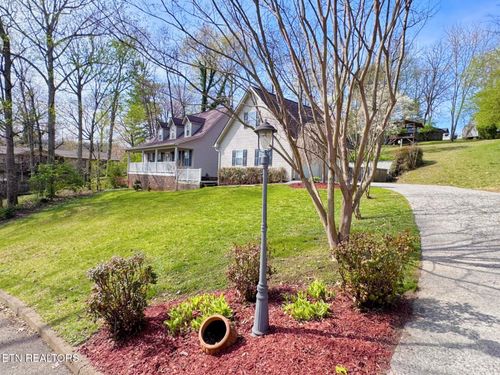 305 Orchard Knob Rd, Clinton, TN, 37716 | Card Image
