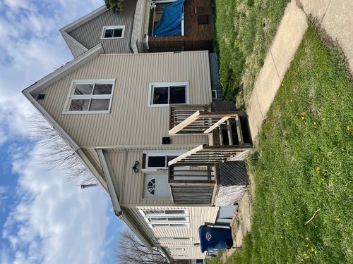 143 N Entrance Ave, Kankakee, IL, 60901-3648 | Card Image