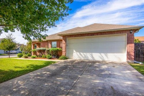 1020 Skylark Hill Ln, Pflugerville, TX, 78660-8020 | Card Image