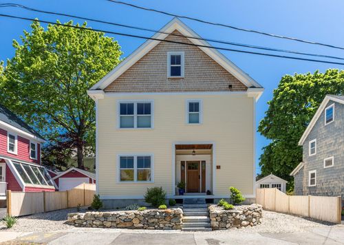 57 Sherburne Ave, Portsmouth, NH, 03801-4434 | Card Image