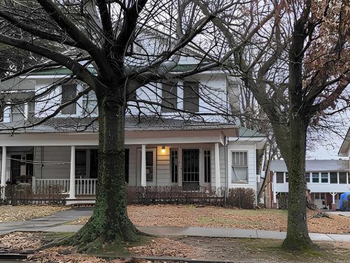 627 Quapaw Ave, Hot Springs, AR, 71901-5104 | Card Image
