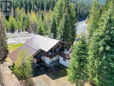 153 Rivers End Rd, House other with 2 bedrooms, 2 bathrooms and null parking in Princeton BC | Image 2