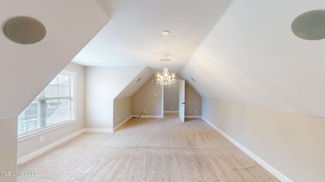1377-Notting-Hill-Loop-07112025_011457 | Image 35