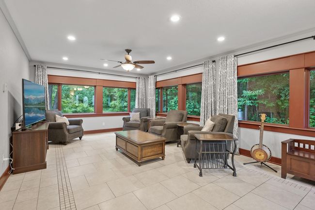 Fabulous windows | Image 7