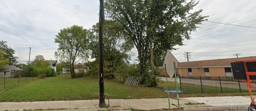 5726 Van Dyke Street, Detroit, MI, 48213 | Card Image