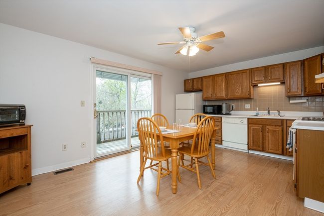 E - 63 Proctor St, Condo with 2 bedrooms, 2 bathrooms and 1 parking in Salem MA | Image 12