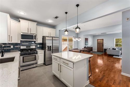 617 Mcdonald St Se, Atlanta, GA, 30312-3316 | Card Image