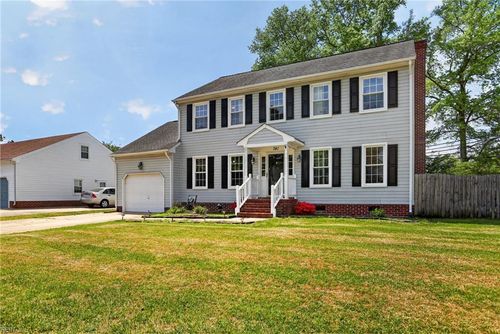 741 Corapeake Dr, Chesapeake, VA, 23322-7916 | Card Image