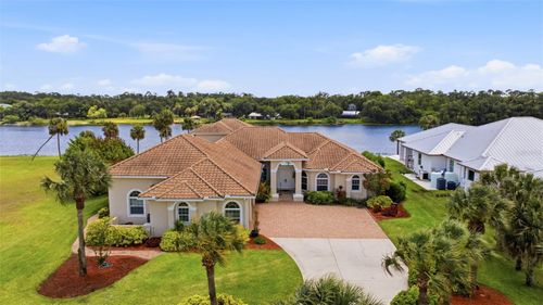 2504 Caloosa Shores Dr, Labelle, FL, 33935-9630 | Card Image
