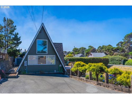 1420 Nw 20th St, Lincoln City, OR, 97367-3831 | Card Image