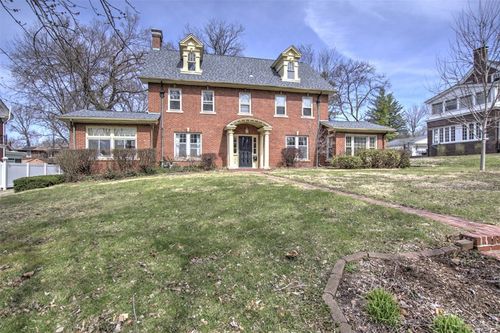 1548 W Macon St, Decatur, IL, 62522-2754 | Card Image