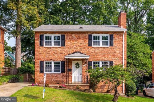 4701 9th St S, ARLINGTON, VA, 22204-3001 | Card Image