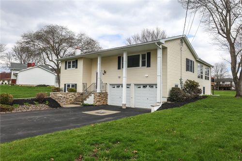 18 Groff Rd, Horseheads, NY, 14845-7926 | Card Image