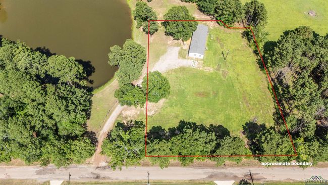 972 Judge Furrh Rd, House other with 4 bedrooms, 2 bathrooms and null parking in Marshall TX | Image 6