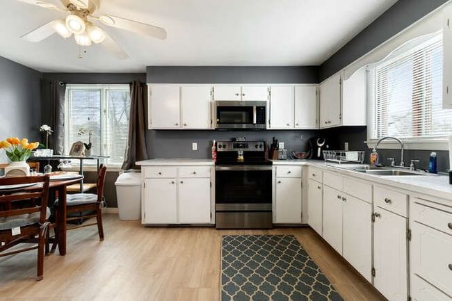 10 Conant St, Home with 5 bedrooms, 2 bathrooms and 4 parking in Beverly MA | Image 19