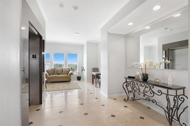 UNIT-301 - 800 E 15 Th St, Condo with 2 bedrooms, 2 bathrooms and null parking in Plano TX | Image 11