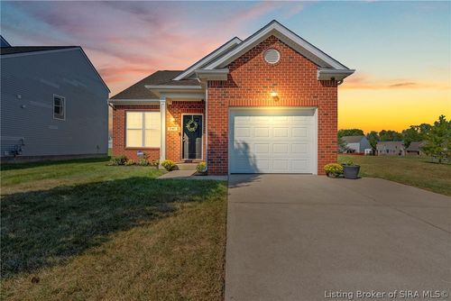 3187 Red Barn Loop, Jeffersonville, IN, 47130-8258 | Card Image