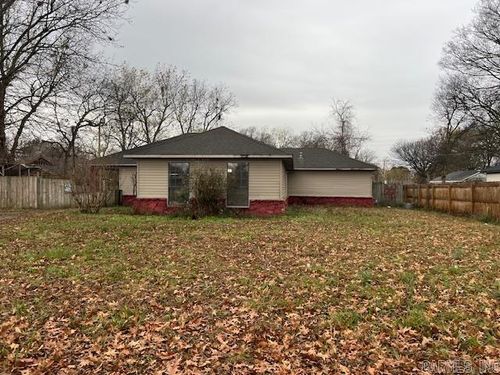 713 Edgerton Ave, Trumann, AR, 72472-1402 | Card Image