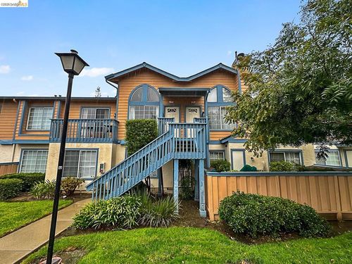 119 Glenwood, Hercules, CA, 94547-3564 | Card Image