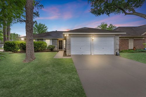 19403 Bristlestar Dr, Katy, TX, 77449-6110 | Card Image