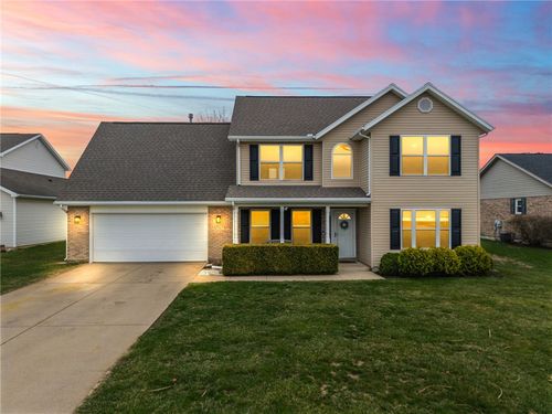 1371 Edinburgh Dr, Troy, OH, 45373-8226 | Card Image