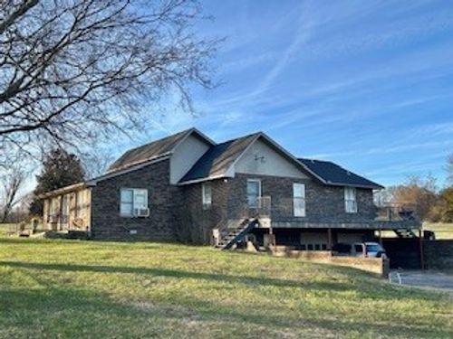 2090 Jennifer Ln, Lewisburg, TN, 37091 | Card Image