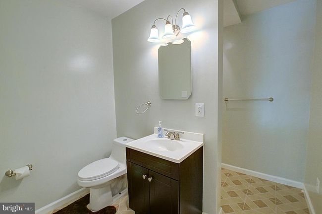 7 Catoctin Ct, Townhouse with 3 bedrooms, 4 bathrooms and null parking in SILVER SPRING MD | Image 12