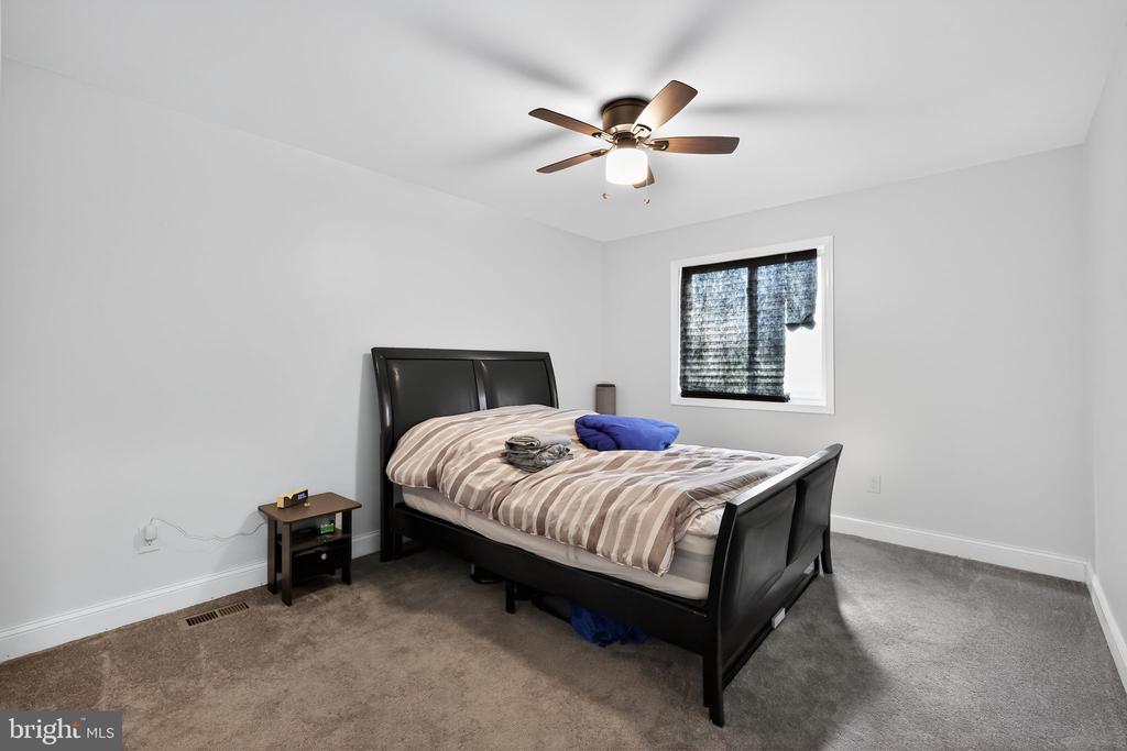 Residential in HYATTSVILLE 4
