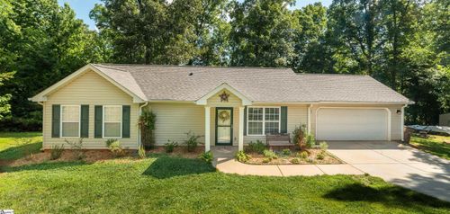 15 Cardo Ln, Fountain Inn, SC, 29644-9197 | Card Image