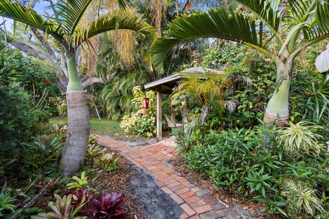 20 Banyan Rd, House other with 4 bedrooms, 3 bathrooms and null parking in Sewalls Point FL | Image 49