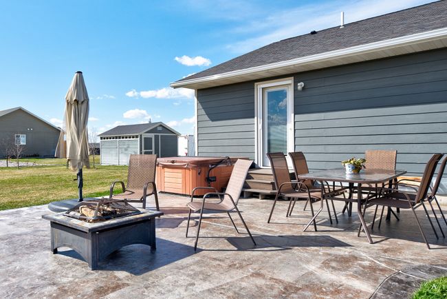 Back Patio | Image 46
