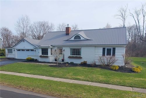 6097 Eckhardt Rd, Lake View, NY, 14085-9523 | Card Image