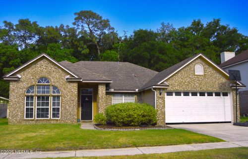 3385 Shauna Oaks Cir E, Jacksonville, FL, 32277-2926 | Card Image