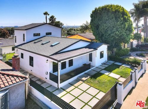 4516 W 63rd St, Los Angeles, CA, 90043-3515 | Card Image