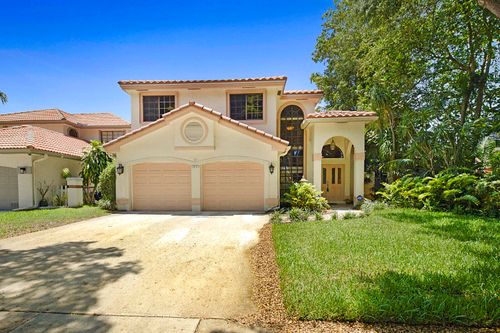 677 Nw 38th Ave, Deerfield Beach, FL, 33442-7337 | Card Image
