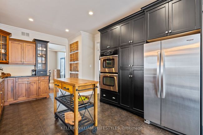 8 Dogwood Trail, House other with 5 bedrooms, 4 bathrooms and 4 parking in Ilderton ON | Image 15