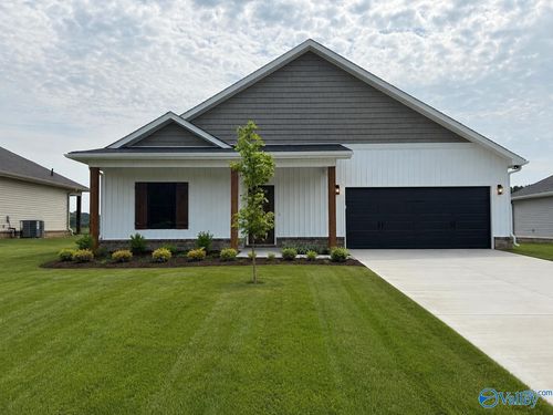 237 Deer Trl, Union Grove, AL, 35175-8053 | Card Image
