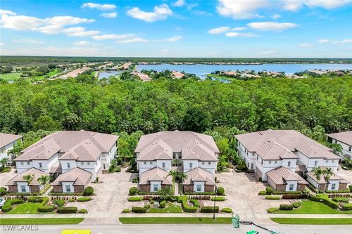 8-102-9532 Ironstone Ter, NAPLES, FL, 34120-5616 | Card Image