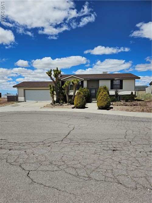 1610 Shadscale Ct, Tonopah, NV, 89049 | Card Image