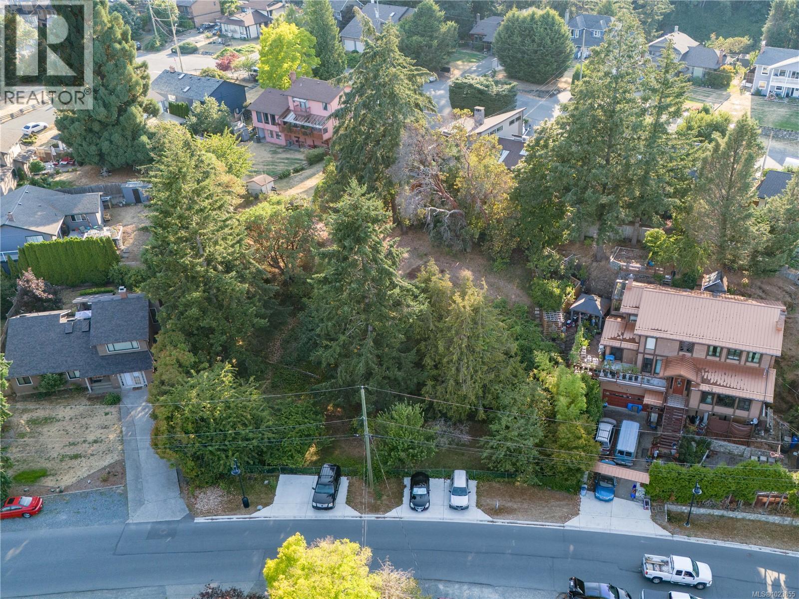 Land in Colwood 3